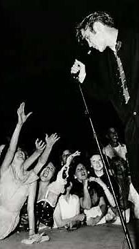 Are You Lonesome Tonight? - Elvis Presley (1960)