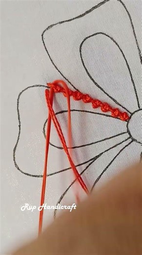 youtube Palestrinea Flower Embroidery !!! Hand Embroidery,Easy Embroidery Flower Sewing Hacks 2