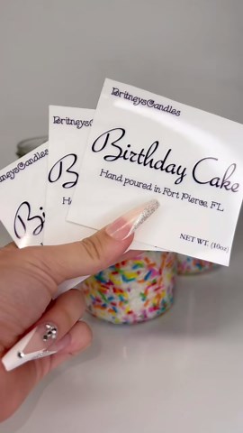 The art of making colorful birthday cake candles