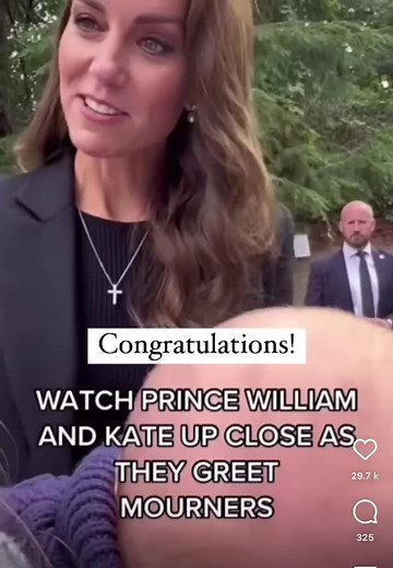 Kate Middleton speaking very closely to street bystanders | William & Catherine