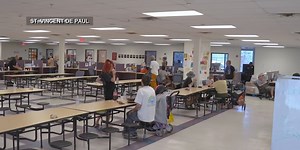 How a Phoenix shelter helps people living in ‘The Zone’