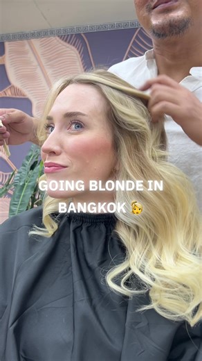 I have found theee best hairdresser for blondes in Bangkok 🥹 I’m honestly blown away from the final result and blossom and I love the whole experience 🤍 my little bestie This was so reasonably priced because lots of salons charge westerners around 10k baht for highlights! 📍@CoiffeChezTommyBangkok #bangkok #bangkokhairdresser #coppertoblonde #hairtransformation #thailandtiktok