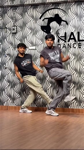 𝑹𝒊𝒔𝒉𝒊𝒊𝒊  on Instagram: "Daily shopping is guaranteed! 🌚 @mistyofficial.__ @ravivarma_1403 🎥 : @suneka_1020 #mistyofficial #fyp #reels #trending #instagram"