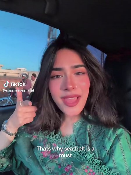 Shaanze (@shaanzebasharat)’s video of seat belt thing