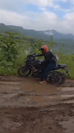 r15v3.0 on Instagram: "😂😂 👉Follow:@r15_v3.0👈 📸 @ R15v4 & R15M Page @r15v4.0 ᴅᴍ ꜰᴏʀ paid ᴄᴏʟʟᴀʙᴏʀᴀᴛɪᴏɴ⚡ . ✔️Follow @r15_v3.0 ✔️ #nithitrendy #yamaha #r15 #r15v3 #yamahar15 #yamahar15v3 #r15v3india #yamahar15m #r15fans #r15v3fans #r15holic #r15nithitrendy #bike #bikes #yamahar15v4 #superbike #calloftheblue #superbikes #sportsbike #sportsbikes #r15v4#bikesoflnstagram #bikelife #bikerlife #r15v4fans #r15m #r15mfans"