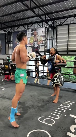 Muay Thai Training Session with Trainer Gae and Jojo