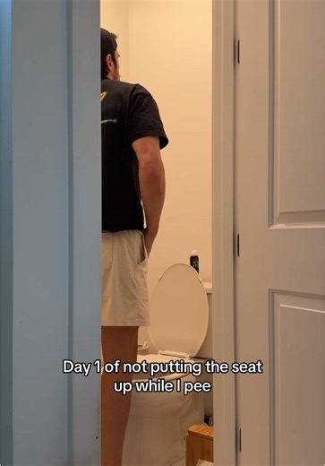When you share a bathroom with your wife make sure you ALWAYS put the seat up or your toast lol #momsoftiktok #coupleshumor #husbandandwife #foryoupage #couples