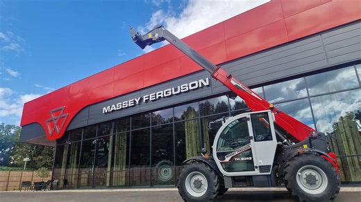 Beauvais : showroom, musée et maintenant restaurant pour la nouvelle vitrine de Massey-Ferguson
