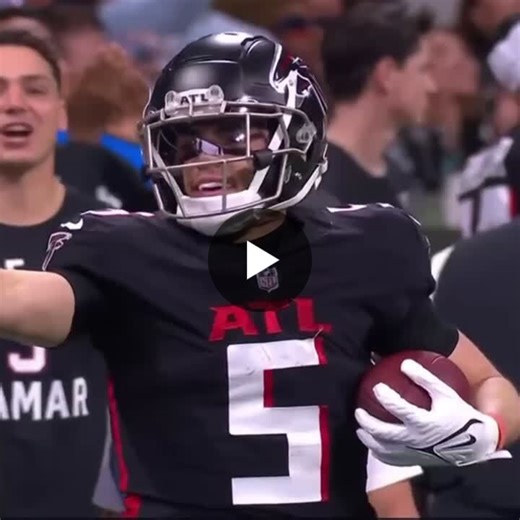 The Atlanta Falcons social media team is hiring for a Social Media Associate! As part of the new SOAR Associate Leadership Development Program , we are seeking a recent college graduate with the… | Ryan Delgado