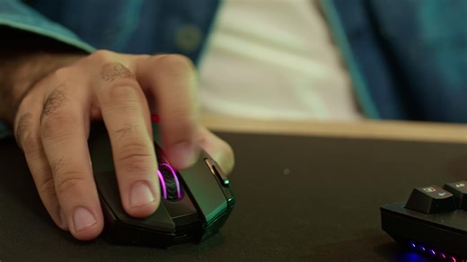 Detail Shot of Fingers on Mouse - Free Stock Video