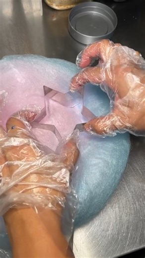 Rosalina Sie on Instagram: "Cottoncandy Cup!!! Only at Creamberry Open 12pm-10pm #lasvegas #cottoncandy #dessert #icecream #fyp #sweet #foodie #mood #instagram"