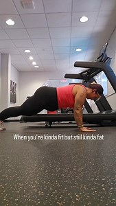 You can be fit… and still have fat on your body. Read that again. We’ve been sold this lie that “fit” means shredded abs, zero cellulite, and a size 2 waist. But fitness is not a body type. It’s a capacity. A function. A skillset. You can run a 5k in under 30 minutes, deadlift 200 lbs, do 10 strict push-ups, or hike a mountain without needing a break and STILL have fat on your stomach, thighs, arms, wherever your body holds it. That doesn’t make you unfit. That makes you HUMAN. Look at powerlift