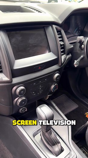 AUTO Ranger for the legends who simply can’t be bothered to shift gears. This one comes loaded: chrome nudge bar, beautiful seat covers, rubberized like a champ… And yes — even Hilux daughters fit nicely. Mostly. 👀😂 2021 Ford Ranger 2.2TDCi SuperCab XL Auto 57,660 KM | R329,900 👉 View the full listing here: https://www.mitmakmotors.co.za/viewcar/2021-ford-ranger-2-2tdci-supercab-xl-auto/ #mitmakmotors #bobbypetkov #staypowerful #goat #automotive #comedy #unclebobby #bobbyapproved #mitmakmatch