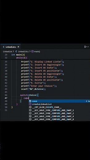 Linked List in C Explained in 30 Seconds! 🔥 #coding #programming #dsa #linkedlists #viral #trending