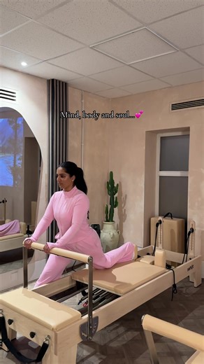 At Sehat Studios, we focus on strengthening the mind, body and soul🧘🏽‍♀️✨ Pilates takes care all of these things🩷 Link in bio to book in for your little pocket of peace🫶🏼 #pilates #manchester #NovoDoveCabelos #fyp #viralvideos