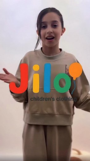Sabrina débarque avec son look du jour ✨full Jilo | JILO