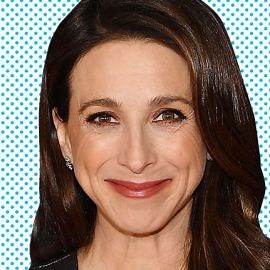 Marin Hinkle | Speaking Fee | Booking Agent