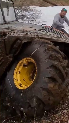 HUMVEE BREAKS! Off-Road Disaster Strikes!