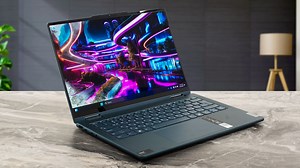 Lenovo Yoga 7i 2-in-1（14、Gen 9）レビュー - 長バッテリー寿命とカラー精度の高いディスプレイを備えたオールメタルトランスフォーマー
