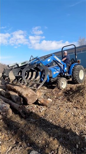 ￼Best Tractor Upgrade,third function valve⁉️￼#shorts #newholland #tractorupgrade