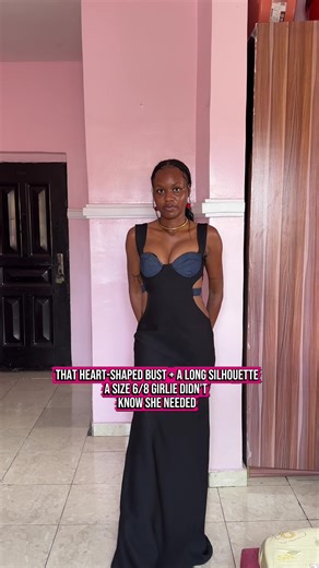 Heart-Shaped Busts and Long Silhouettes for 6 or 8 Sizes