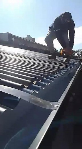 techo de chapa fijación e instalación de canaleta pecho paloma