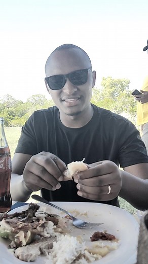 How to Eat Prawns for the First Time | Step-by-Step Guide