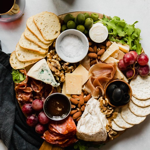 How to Make a Cheese Plate (with step-by-step photos!)