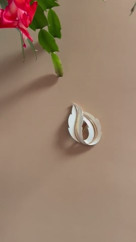 Vintage Trifari White Enamel Leaf Brooch | Signed Crown Trifari Pin | Mid Century Gold Tone Leaf Brooch | Classic Vintage Costume Jewelry - Etsy