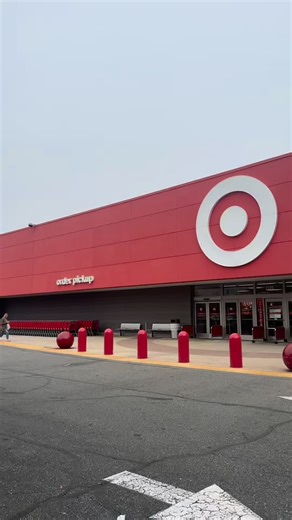 Your perfect Christmas gift is here: The G2 Boost FriXion Pen Set. 50% off at Target from 12/12 to 12/20. #PilotPen | Pilot Pen