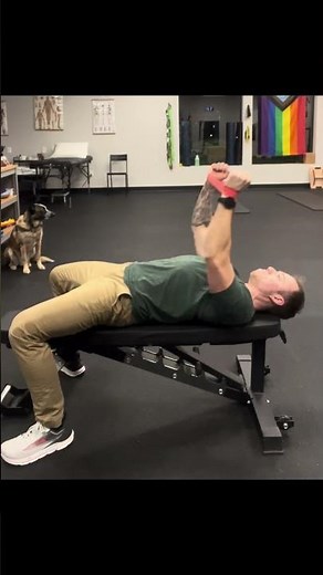 🏋️‍♂️ Shoulder-Safe Bench Press: Best Warm-Up & Activation Exercises for Pain-Free Lifting