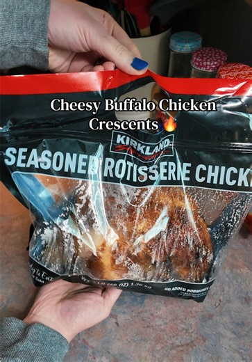 Easy Cheesy Buffalo Chicken Crescents