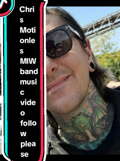 Chris motionless (@chrismotionless477)’s videos with Warriors - OVTLIER