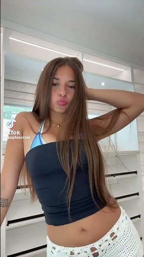 Sophie Rain Shaking GYATT #good #duet #viral #cute #popular #funny #dance