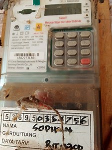 The image shows an electric meter. The OCR text provides detail... | Filo