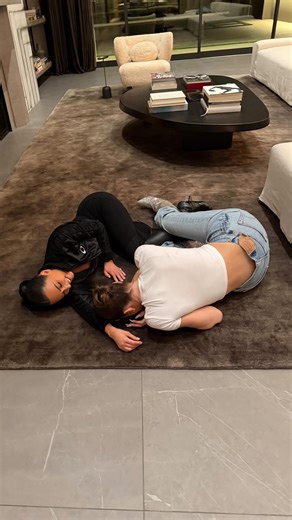 Kim Kardashian | I love us | Instagram