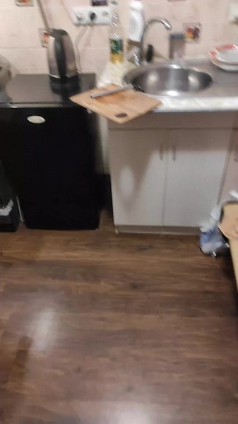 Explore Cooking Essentials in a Modern Kitchen