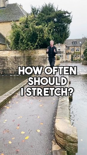 🗣️How often should I stretch? #tipsandtricks #mobility #flexibility | Roger Frampton