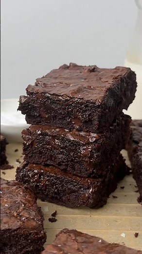 Better Than Box Mix Vegan Brownies (EASY!)
