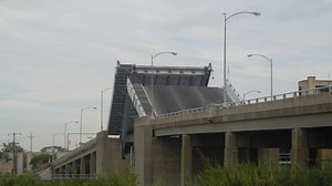 UPDATED: Long Beach Bridge Malfunctions Again