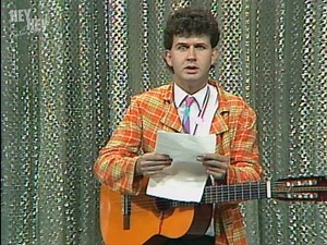 If this is not one of the funniest Red Faces acts of all time, we don't know what is! Have a different favourite? Drop it in the comments! From 1987, Episode 6 | Hey Hey It's Saturday