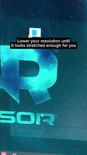 Try this simple tip to stretch your screen resolution! 📺🌟
