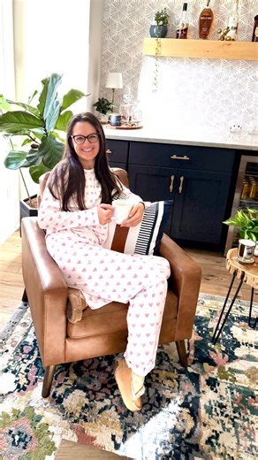 Lindsay Hauze | Lake Pajamas are my absolute favorite! 🤍 They just dropped their Valentine’s 💝 styles and I am obsessed. So adorable, so cozy, and the... | Instagram