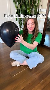 🕷️ Giant DIY balloon spider decor! #spider #halloweendecor #crafts | Jeff & Lauren