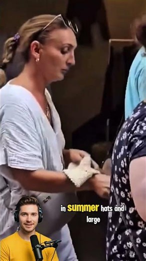 🔴Pickpocket Tactic Exposed: Watch Their Hands