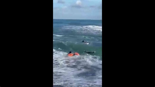 Quick coast guard rushes to rescue drowning swimmer from powerful waves