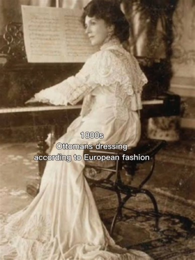 In the 1700s, a fascination with Turkish culture, known as “Turquerie” became popular among the European aristocracy. European nobles, inspired by Ottoman-Turkish fashion, began wearing caftans, shalvars, sashes and they had their portraits painted in Turkish clothes#creatorsearchinsights #viralvideos #ottoman #europeanfashion #history