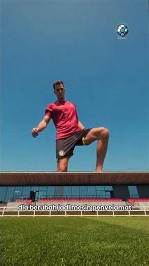 Manchester United are forging a new survival machine