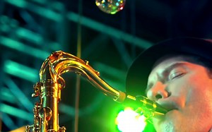 Real 4K HDR 60fps: LG Jazz HDR UHD (Chromecast Ultra)真实4K HDR 60帧 测试视频