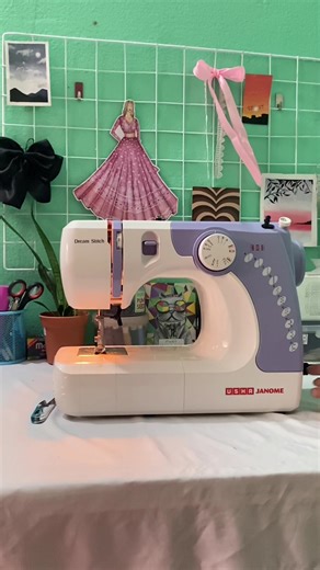 How to Use Electric Sewing Machine: Tips and Tricks